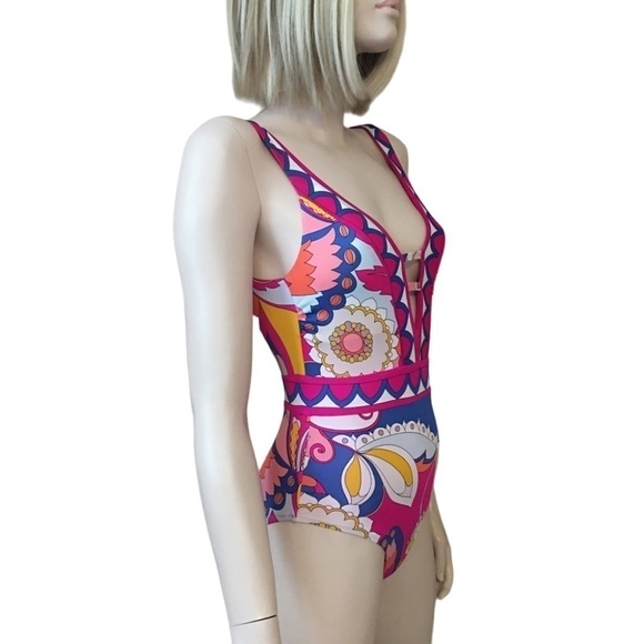Trina Turk Swimsuit Swim & Spa Collection Sevilla One Piece Bold Print Sexy - Picture 4 of 15